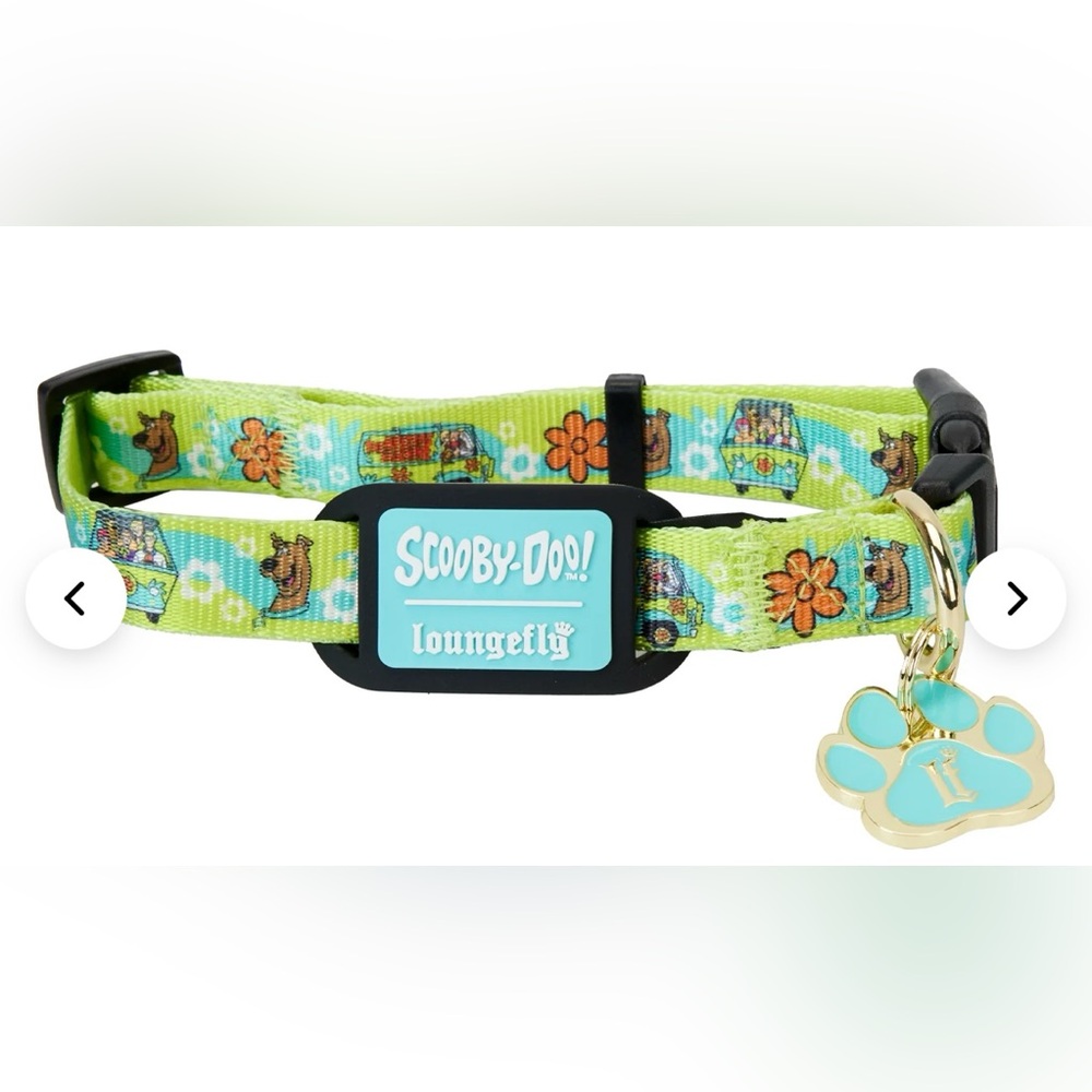 NWT Loungefly Scooby-Doo Dog Collar size small